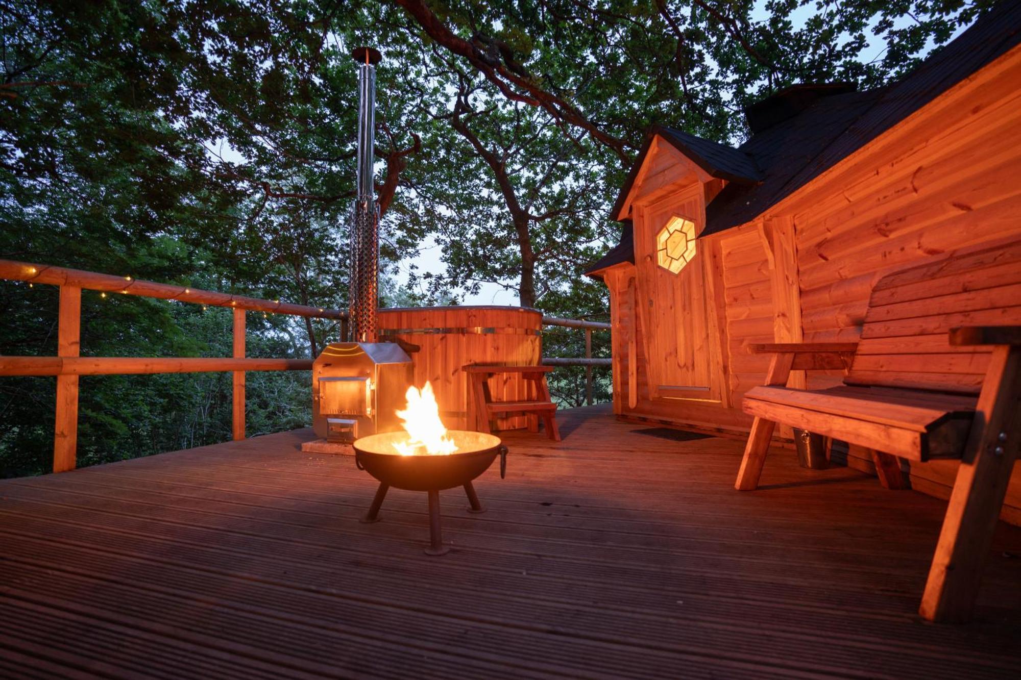 Chestnut Tree House With Hot Tub & Sauna Barmouth Εξωτερικό φωτογραφία